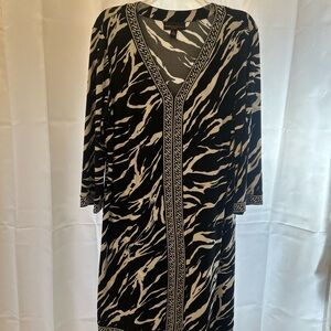 Women’s Dana Buchman size L 3/4 sleeve dress